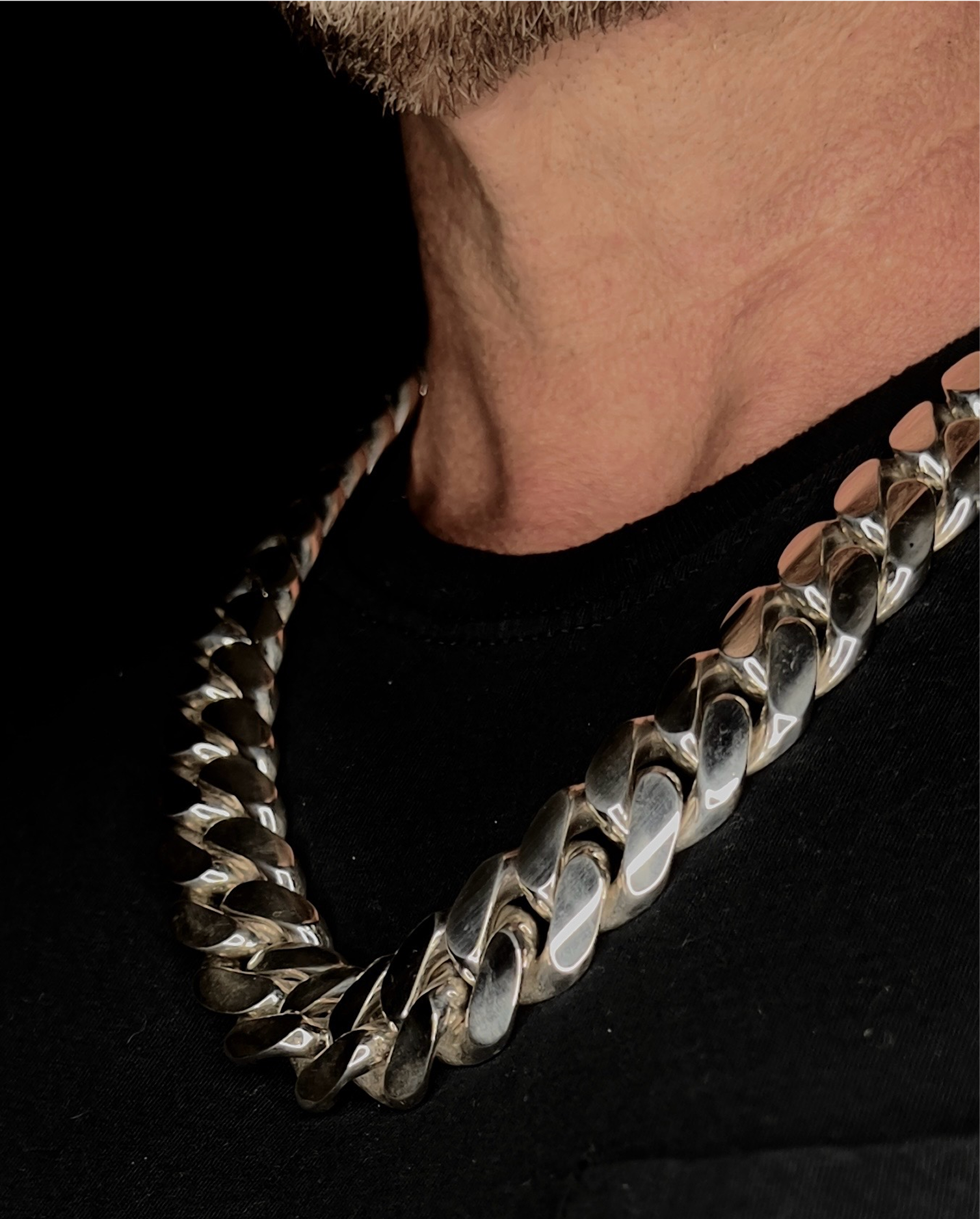 CHAINS